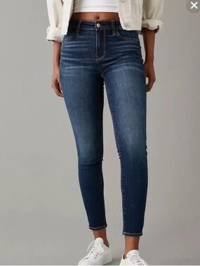 American Eagle Outfitters Women's Dark Wash Skinny Jeans Jegging Cropped